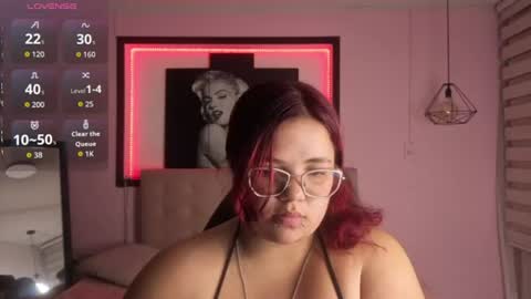 sweet__cat__ online show from June 2026 02:14:02 AM