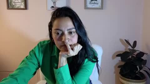 Snapshot of sweet_ahinara chatting on January 2025 07:56:01 PM sweet_ahinara online show from January 2025 07:56:01 PM