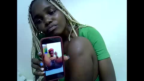 Snapshot of sweet_aly1 chatting on June 2026 10:02:01 PM Alice online show from June 2026 10:02:01 PM