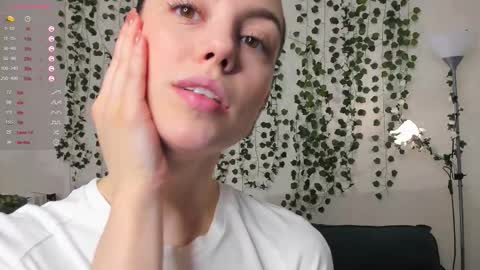 Alice online show from October 2025 07:30:02 AM