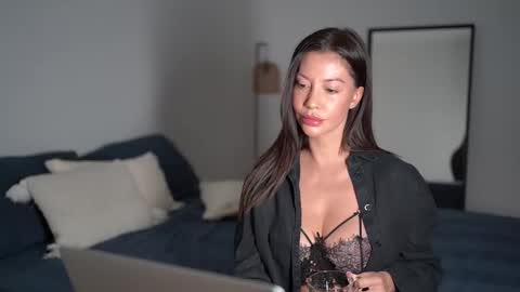 Snapshot of sweet_and_honest chatting on October 2025 03:23:02 PM Dorothea online show from October 2025 03:23:02 PM