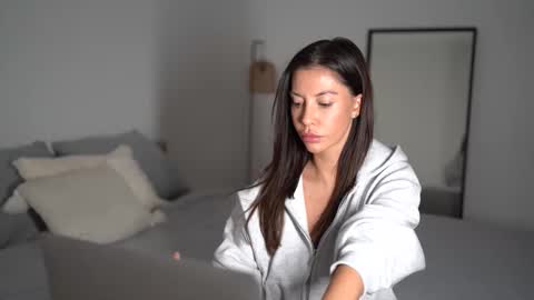 Snapshot of sweet_and_honest chatting on October 2025 09:49:02 PM Dorothea online show from October 2025 09:49:02 PM