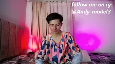 Snapshot of sweet_angels0 chatting on June 2026 01:32:01 AM Andy online show from June 2026 01:32:01 AM