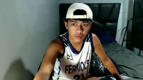 sweet_asinkurt online show from April 2026 10:22:02 AM