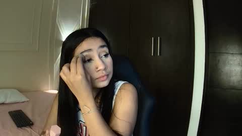 Snapshot of sweet_ayshel chatting on November 2025 04:25:02 AM sweet Ayshel online show from November 2025 04:25:02 AM