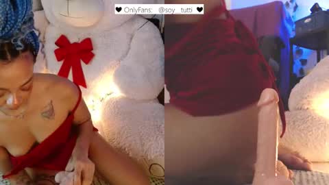 Snapshot of sweet_bluee chatting on December 2024 06:08:01 PM Tutti online show from December 2024 06:08:01 PM