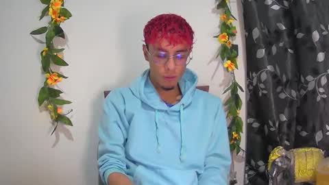 Snapshot of sweet_boy2224 chatting on November 2025 10:40:01 PM sweet_boy2224 online show from November 2025 10:40:01 PM