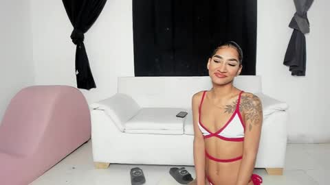 x Angelica Daniels - mod  Tio willy online show from May 2026 01:11:02 AM