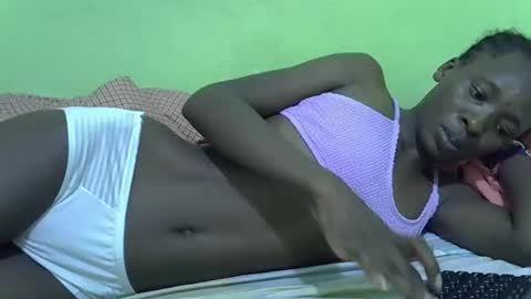 Snapshot of sweet_candie01 chatting on December 2025 11:42:01 PM sweet_candie01 online show from December 2025 11:42:01 PM