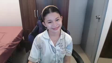 sweet_cassyxx online show from February 2026 12:42:01 AM