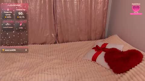 Sofia online show from December 2025 05:41:01 PM