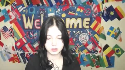 Snapshot of sweet_cherryg chatting on November 2025 07:07:03 AM Ivy online show from November 2025 07:07:03 AM