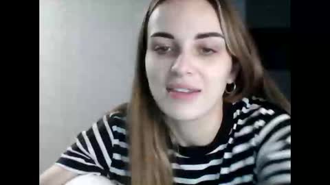 sweet_cute98 online show from December 2025 10:53:01 AM