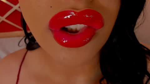 Snapshot of sweet_eliizabeth chatting on July 2026 01:04:02 PM sweet_eliizabeth online show from July 2026 01:04:02 PM