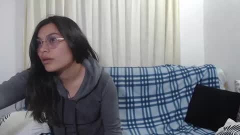 sweet_fantasy_couple online show from January 2025 12:27:01 AM