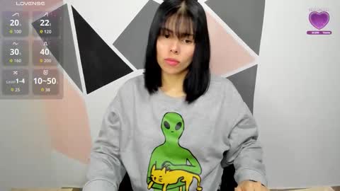 Snapshot of sweet_hann chatting on October 2025 07:17:01 AM Hanna online show from October 2025 07:17:01 AM