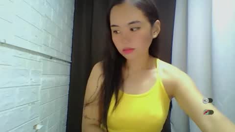 LAIKA online show from October 2025 04:32:02 AM