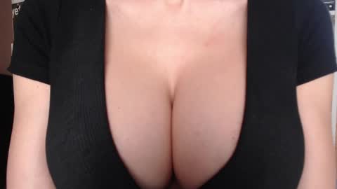 Jen online show from February 2026 06:19:02 AM