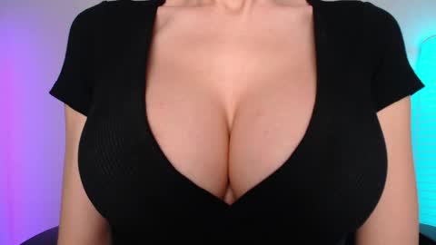 Jen online show from April 2026 07:36:01 AM