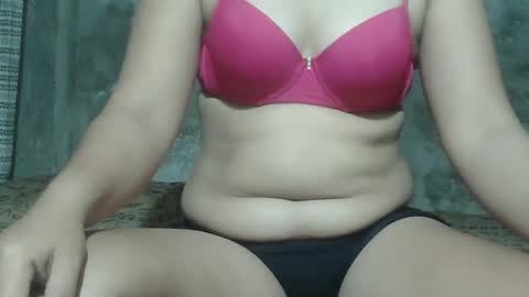 sweet_lily0613 online show from February 2025 12:08:01 AM