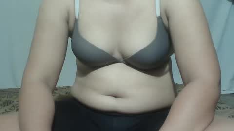 sweet_lily0613 online show from March 2025 11:19:01 AM