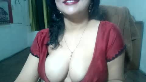 Snapshot of sweet_manisha chatting on February 2025 05:48:02 AM sweet_manisha online show from February 2025 05:48:02 AM