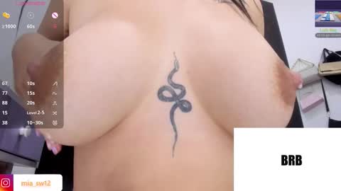 Mia Johns online show from December 2025 06:09:01 AM