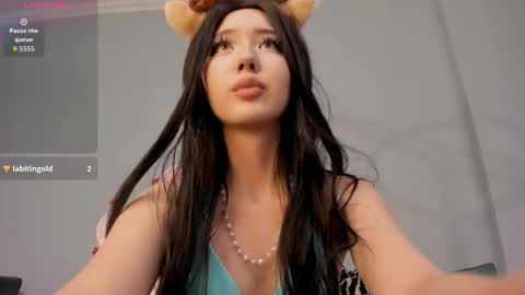 Mikasa online show from December 2025 05:28:02 PM