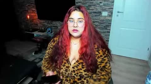 sweet_moommy online show from November 2025 01:17:02 AM