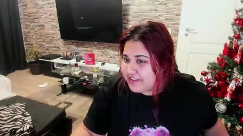 sweet_moommy online show from December 2025 12:54:01 PM