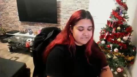 sweet_moommy online show from December 2025 04:11:01 PM