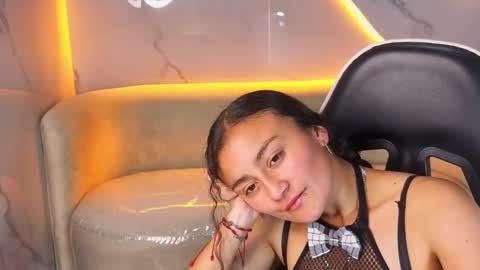 Live 1500am 2100pm online show from December 2025 08:32:02 AM