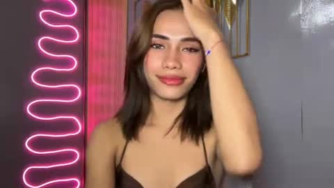 sweet_nikki03 online show from April 2026 10:18:01 AM