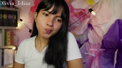 Snapshot of sweet_olivia1 chatting on July 2026 03:55:01 PM Olivia Diaz OnlyFans olivia diaz online show from July 2026 03:55:01 PM
