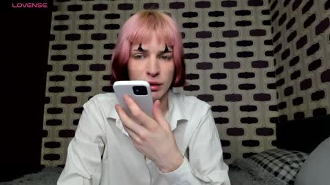 Snapshot of sweet_peach__ chatting on April 2026 10:12:02 PM kira online show from April 2026 10:12:02 PM
