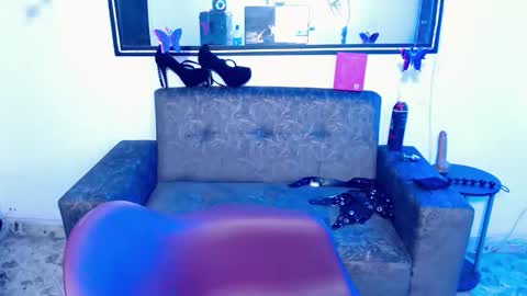 sweet_poison_666 online show from March 2026 11:10:01 PM