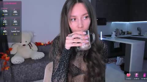 Snapshot of sweet_princess_ashley chatting on October 2025 06:42:01 PM Ashley online show from October 2025 06:42:01 PM