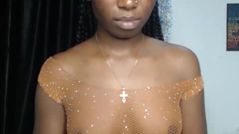 Nancy online show from December 2025 06:20:02 AM