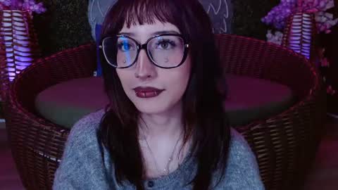 Roxanee online show from July 2026 09:41:01 PM