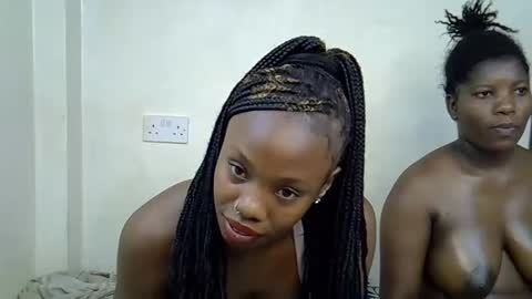 Snapshot of sweet_santana chatting on November 2025 01:39:01 AM Elina online show from November 2025 01:39:01 AM