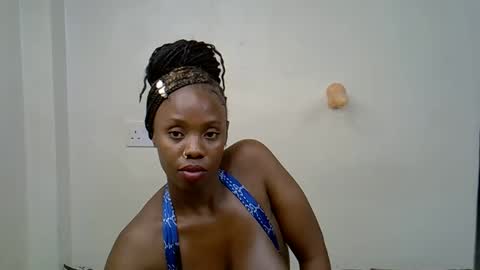 Snapshot of sweet_santana chatting on November 2025 03:05:01 PM Elina online show from November 2025 03:05:01 PM