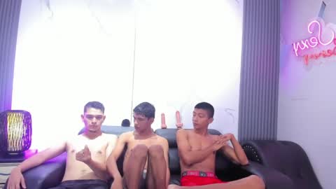 sweet_sexxxx online show from May 2026 12:32:02 PM