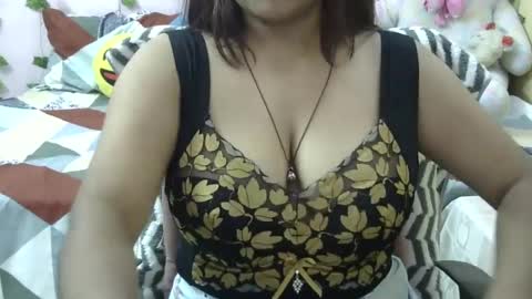 sweet_shivani online show from October 2025 11:52:02 AM