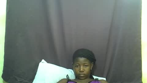 Snapshot of sweet_tattiana chatting on May 2026 06:21:03 AM Tatty online show from May 2026 06:21:03 AM