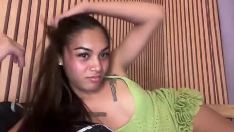Snapshot of sweet_trishaxx chatting on July 2026 03:25:02 PM Trisha online show from July 2026 03:25:02 PM