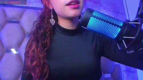 Snapshot of sweet_venus4 chatting on March 2025 02:18:02 PM sweet_venus4 online show from March 2025 02:18:02 PM