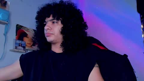 Steven independent model online show from November 2025 02:55:02 AM