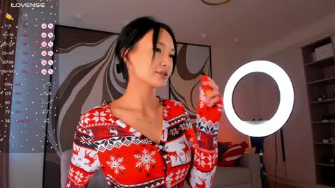 Snapshot of sweet_yasu chatting on December 2024 08:40:01 AM Yasu online show from December 2024 08:40:01 AM