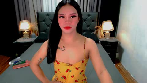 Snapshot of sweet_zoey12 chatting on June 2026 09:42:02 AM bea takashi online show from June 2026 09:42:02 AM