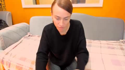 Ale online show from December 2025 07:42:02 PM